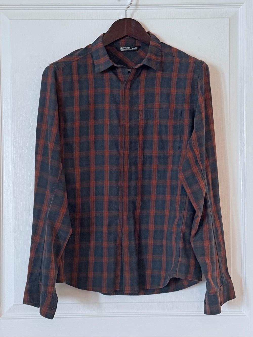 Arc'teryx Men's Plaid Snap Front Shirt - Navy & Rust